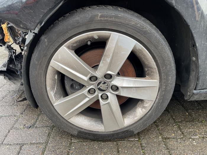 Skoda Fabia III 1.2 TSI 16V Sloopvoertuig (2016, Zwart)