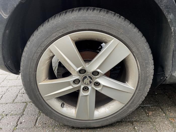 Skoda Fabia III 1.2 TSI 16V Sloopvoertuig (2016, Zwart)