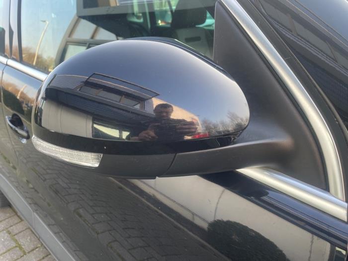 Volkswagen Tiguan 2.0 TSI 16V 4Motion Sloopvoertuig (2009, Zwart)