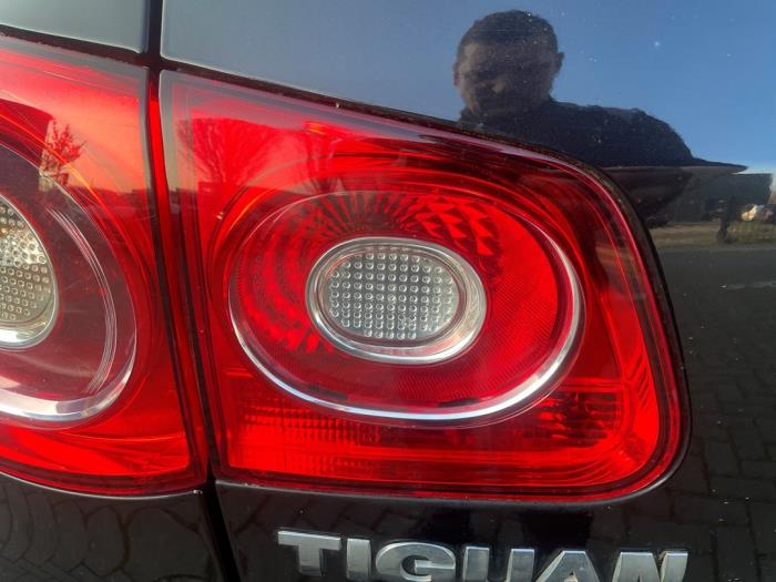Volkswagen Tiguan 2.0 TSI 16V 4Motion Sloopvoertuig (2009, Zwart)