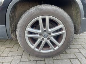 Volkswagen Tiguan 2.0 TSI 16V 4Motion Sloopvoertuig (2009, Zwart)