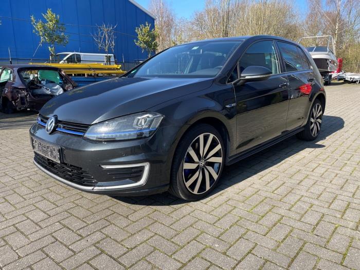 Volkswagen Golf VII 1.4 GTE 16V  (Sloop)