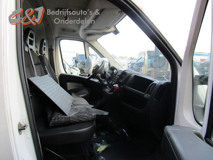 Peugeot Boxer 2.2 HDi 130 Euro 5 Sloopvoertuig (2015, Wit)