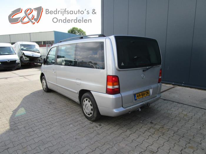 Mercedes V V-220 2.2 CDI 16V Sloopvoertuig (2003, Metallic, Zilvergrijs)