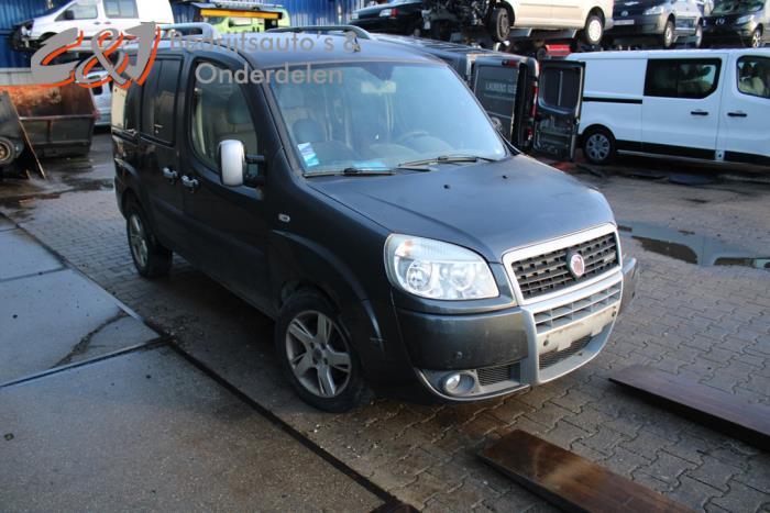 Fiat Doblo 1.9 JTD Multijet Sloopvoertuig (2008, Zwart)