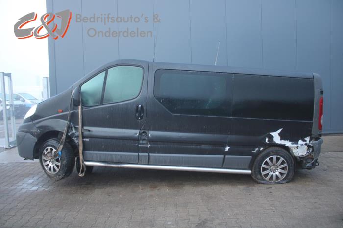 Opel Vivaro 2.0 CDTI Sloopvoertuig (2010, Zwart)