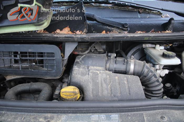 Opel Vivaro 2.0 CDTI Sloopvoertuig (2010, Zwart)