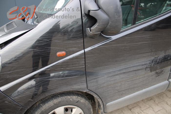 Opel Vivaro 2.0 CDTI Sloopvoertuig (2010, Zwart)