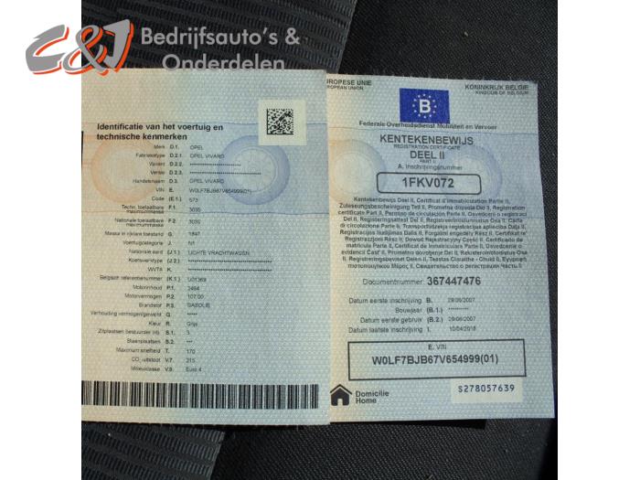 Opel Vivaro 2.5 CDTI 16V Sloopvoertuig (2007, Zilvergrijs)