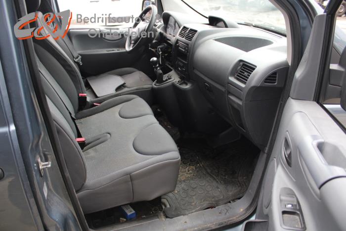 Peugeot Expert 2.0 HDiF 16V 130 Sloopvoertuig (2016, Ijzer, Grijs, Moonmist)