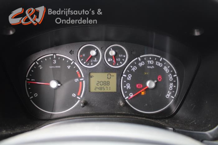 Ford Transit Connect 1.8 TDCi 90 DPF Sloopvoertuig (2010, Oranje)