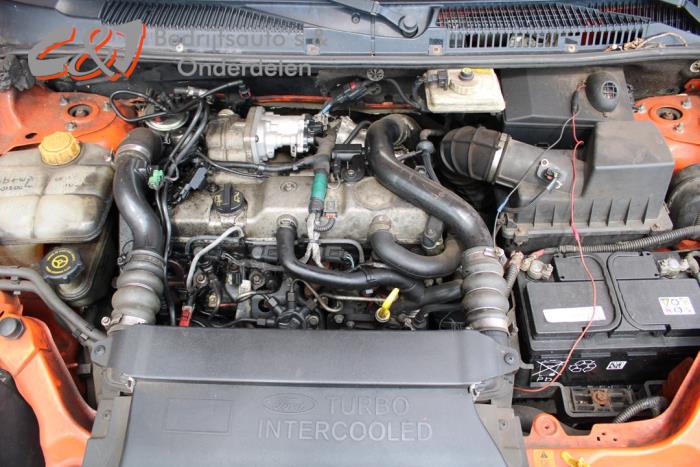 Ford Transit Connect 1.8 TDCi 90 DPF Sloopvoertuig (2010, Oranje)