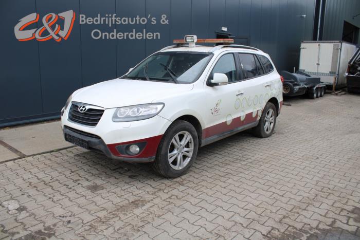 Hyundai Santa Fe II 2.2 CRDi 16V 4x4 Sloopvoertuig (2011, Wit)