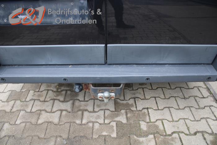 Peugeot Boxer 2.2 HDi 110 Euro 5 Sloopvoertuig (2015, Zwart)