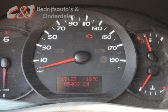 Renault Master III 2.3 dCi 135 16V FWD Sloopvoertuig (2016, Wit)