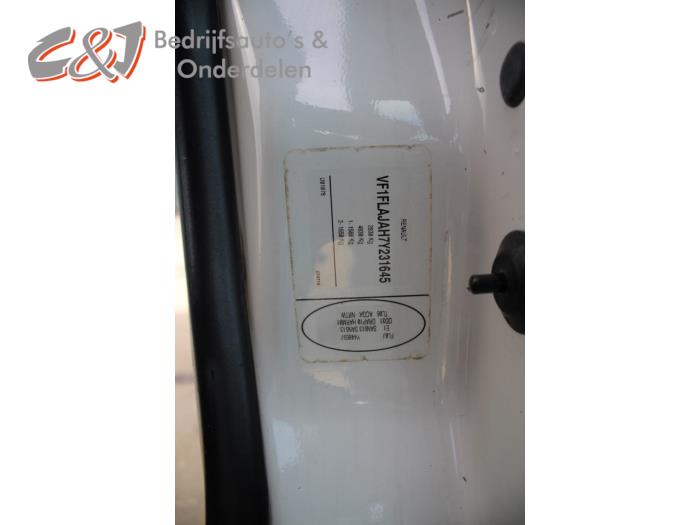 Renault Trafic New 2.5 dCi 16V 145 Sloopvoertuig (2007, Wit)