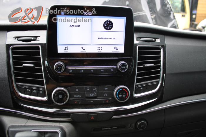 Ford Tourneo Custom 2.0 TDCi 16V Eco Blue 130 Sloopvoertuig (2020, Zwart)