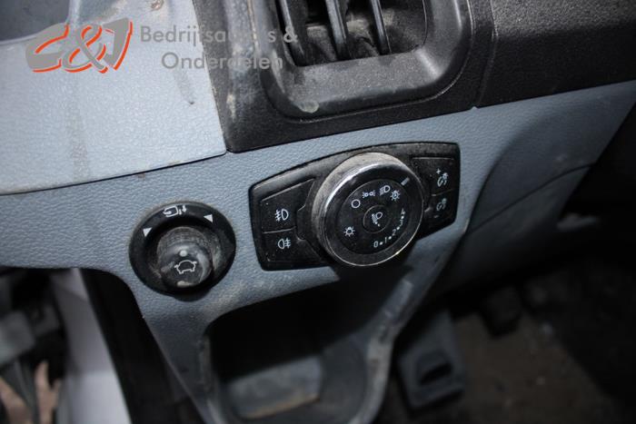 Ford Transit 2.0 TDCi 16V Eco Blue 170 Sloopvoertuig (2018, Wit)