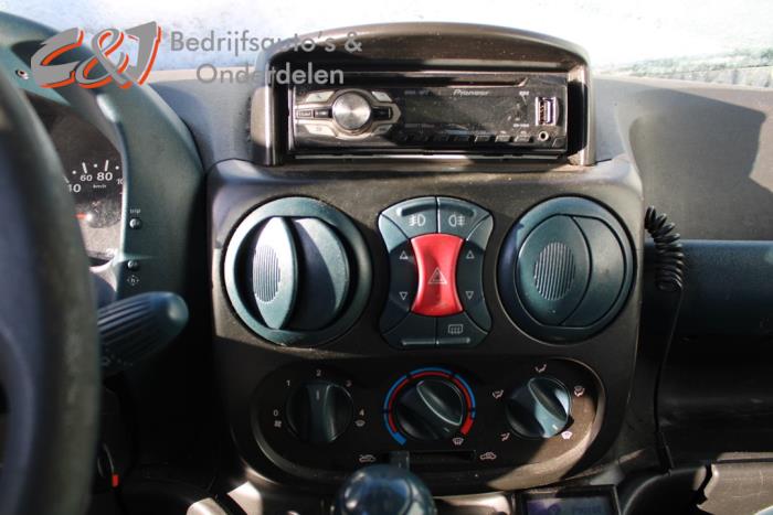 Fiat Doblo 1.9 JTD Sloopvoertuig (2003, Wit)