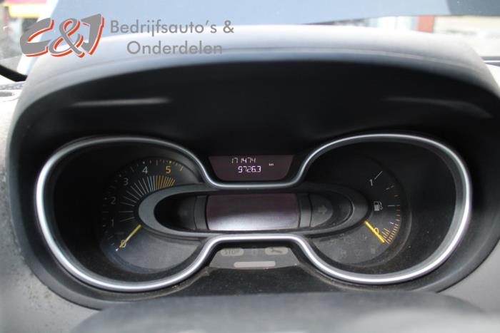 Renault Trafic 1.6 dCi 140 Twin Turbo Sloopvoertuig (2015, Zwart)