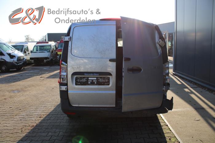 Mercedes Vito 2.0 116 CDI 16V Sloopvoertuig (2022, Metallic, Zilver)