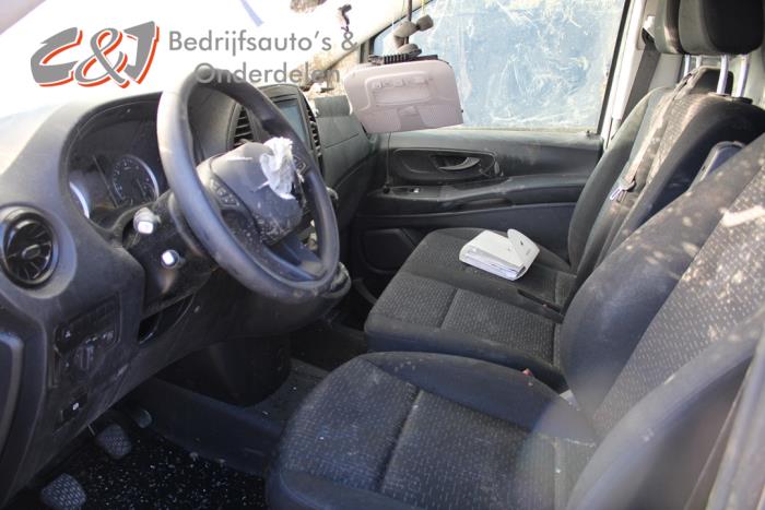 Mercedes Vito 2.0 116 CDI 16V Sloopvoertuig (2022, Metallic, Zilver)