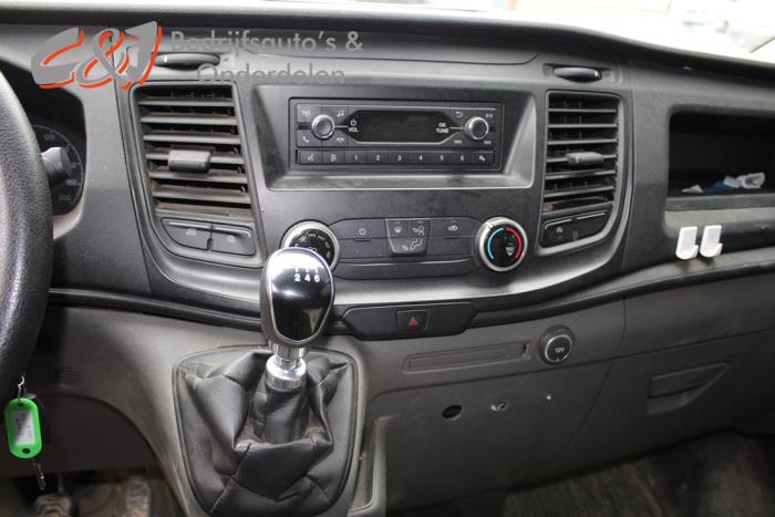 Ford Transit Custom 2.0 TDCi 16V Eco Blue 105 Sloopvoertuig (2020, Wit)