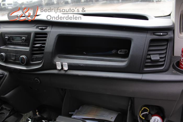 Ford Transit Custom 2.0 TDCi 16V Eco Blue 105 Sloopvoertuig (2020, Wit)