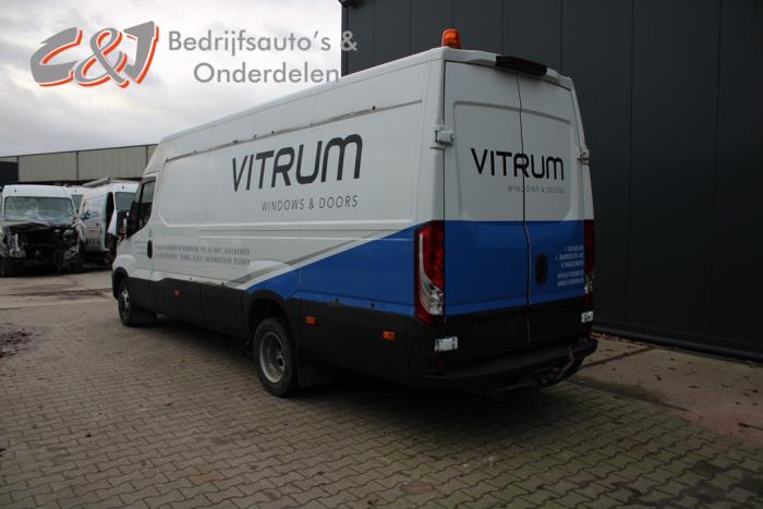 Iveco New Daily VI 35C17, 35S17, 40C17, 50C17, 65C17, 70C17 Sloopvoertuig (2015, Wit)