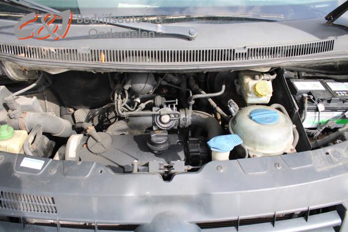 Volkswagen Transporter T5 1.9 TDi Sloopvoertuig (2004, Wit)