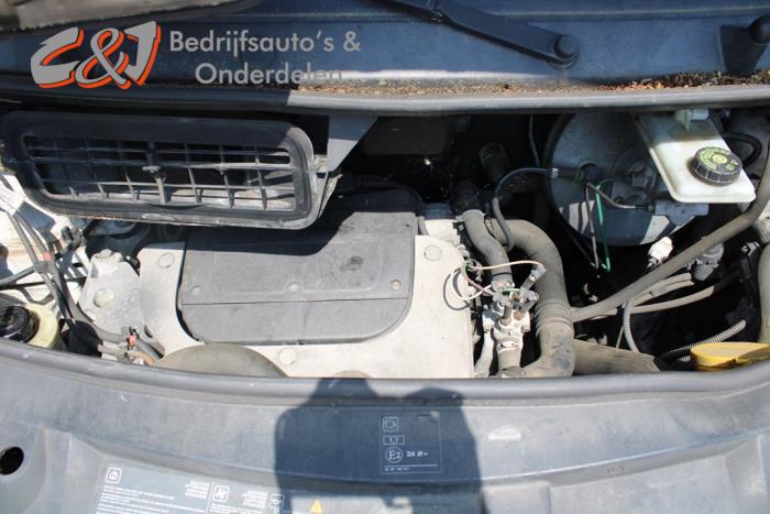 Opel Vivaro 1.9 DTI 16V Sloopvoertuig (2005, Wit)