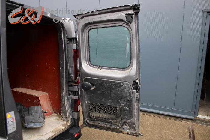 Renault Trafic 2.0 dCi 16V 145 Sloopvoertuig (2019, Grijs)