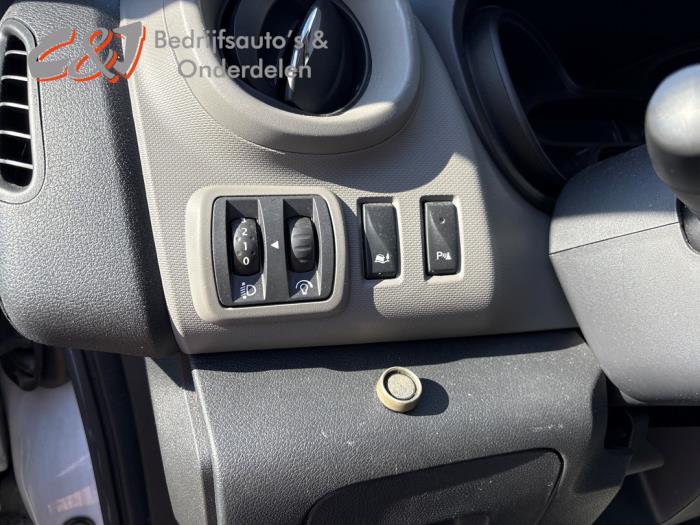 Renault Trafic 1.6 dCi 95 Sloopvoertuig (2019, Wit)