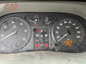 Opel Vivaro 1.9 DI Sloopvoertuig (2004, Wit)