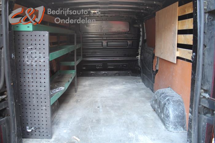 Renault Trafic 1.6 dCi 125 Twin Turbo Sloopvoertuig (2019, Zwart)