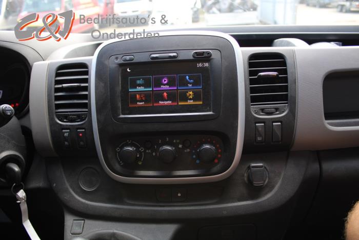 Renault Trafic 1.6 dCi 125 Twin Turbo Sloopvoertuig (2019, Zwart)