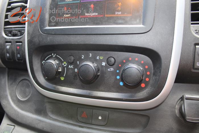 Renault Trafic 1.6 dCi 125 Twin Turbo Sloopvoertuig (2019, Zwart)