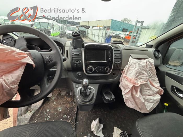 Renault Trafic 1.6 dCi 145 Twin Turbo Sloopvoertuig (2019, Bruin)