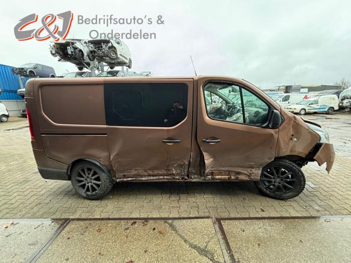 Renault Trafic 1.6 dCi 145 Twin Turbo Sloopvoertuig (2019, Bruin)