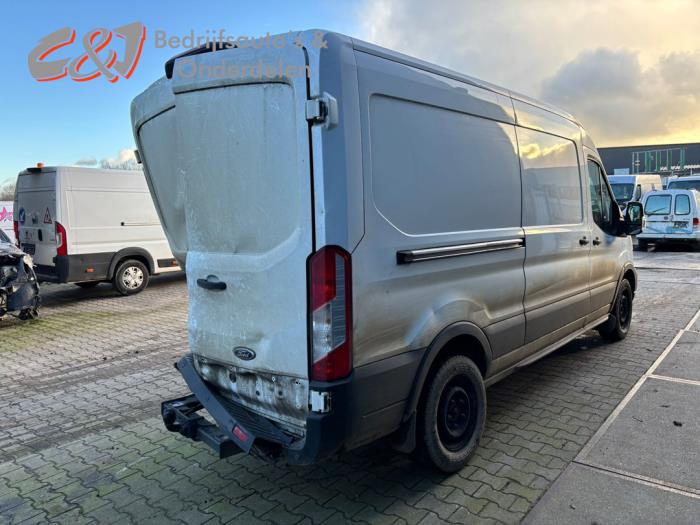 Ford Transit 2.0 TDCi 16V Eco Blue 130 Sloopvoertuig (2020, Roze, Wit)