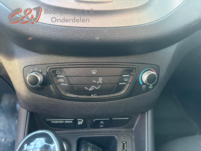 Ford Transit Courier 1.5 TDCi 75 Sloopvoertuig (2020, Zilver)