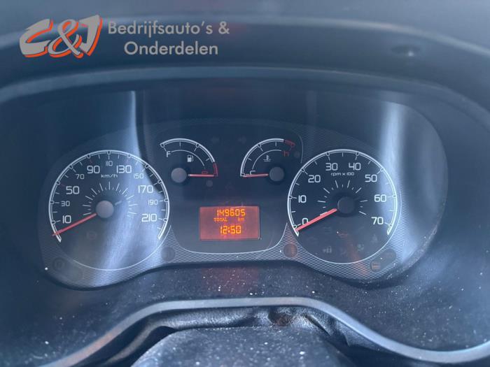 Fiat Doblo Cargo 1.3 MJ 16V DPF Euro 5 Sloopvoertuig (2014, Wit)