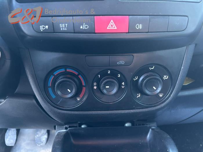 Fiat Doblo Cargo 1.3 MJ 16V DPF Euro 5 Sloopvoertuig (2014, Wit)