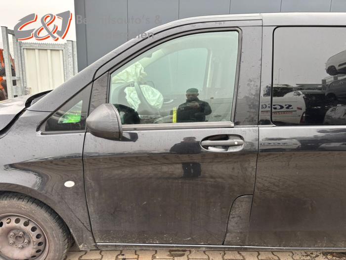 Mercedes Vito 2.2 114 CDI 16V Sloopvoertuig (2017, Zwart)