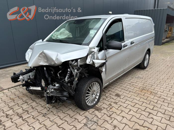 Mercedes Vito 2.2 119 CDI 16V BlueTEC Sloopvoertuig (2018, Zilvergrijs)