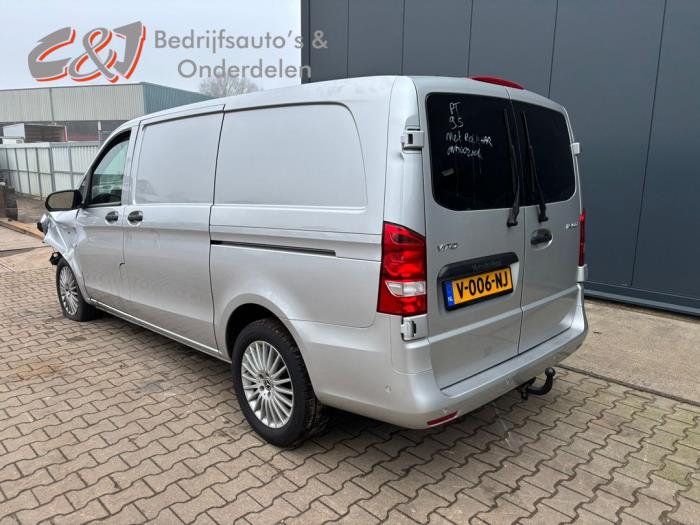 Mercedes Vito 2.2 119 CDI 16V BlueTEC Sloopvoertuig (2018, Zilvergrijs)