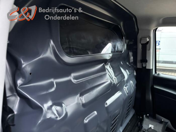 Mercedes Vito 2.2 119 CDI 16V BlueTEC Sloopvoertuig (2018, Zilvergrijs)