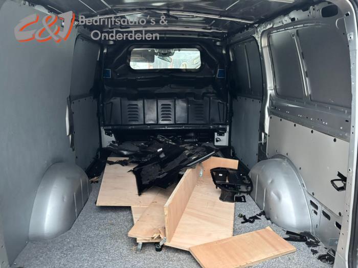 Mercedes Vito 2.2 119 CDI 16V BlueTEC Sloopvoertuig (2018, Zilvergrijs)