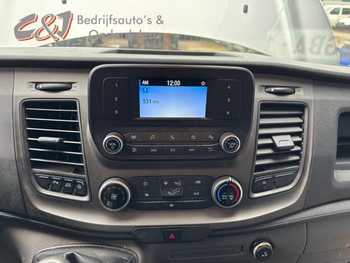 Ford Transit Custom 2.0 TDCi 16V Eco Blue 130 Sloopvoertuig (2020, Zilvergrijs)