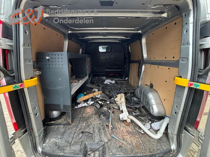 Ford Transit Custom 2.0 TDCi 16V Eco Blue 130 Sloopvoertuig (2020, Zilvergrijs)